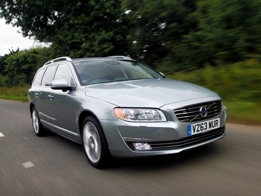  Volvo V70 2013 года  (UK) (фото 8 из 14)
